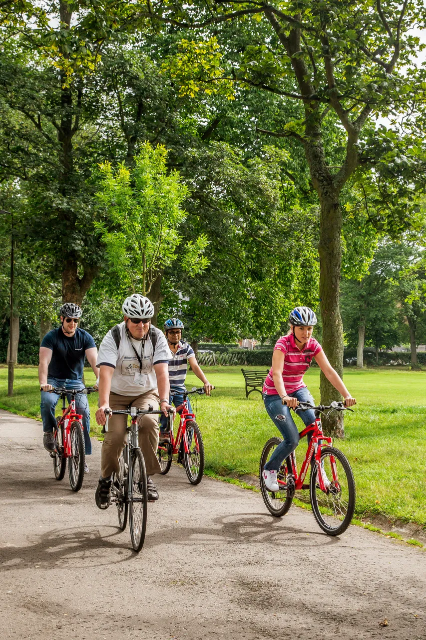 Le Tour Edinburgh