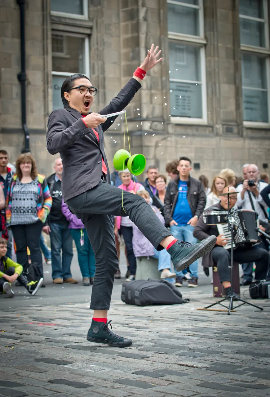 Fringe Street Performer