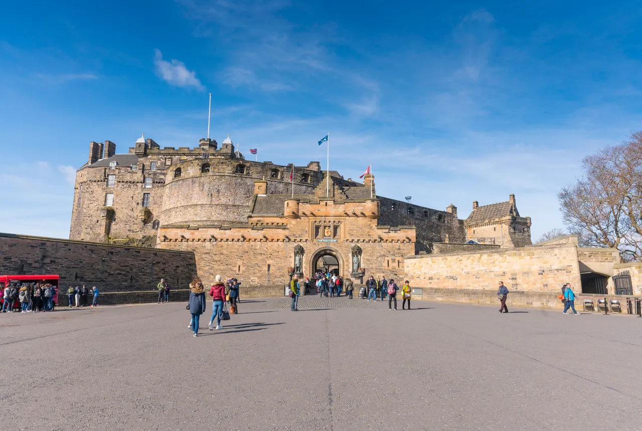 Edinburgh Castle Esplanade