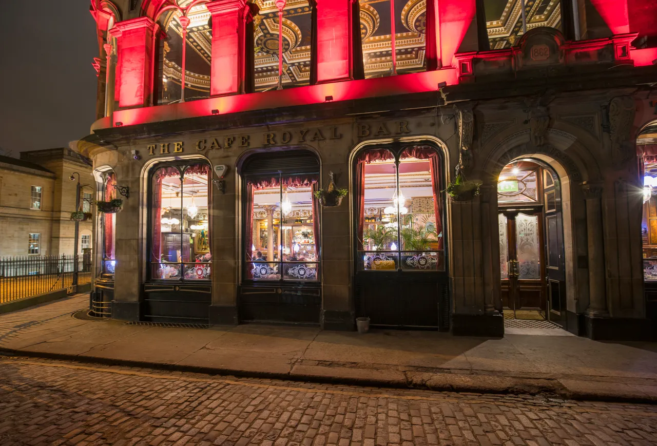 Cafe Royal