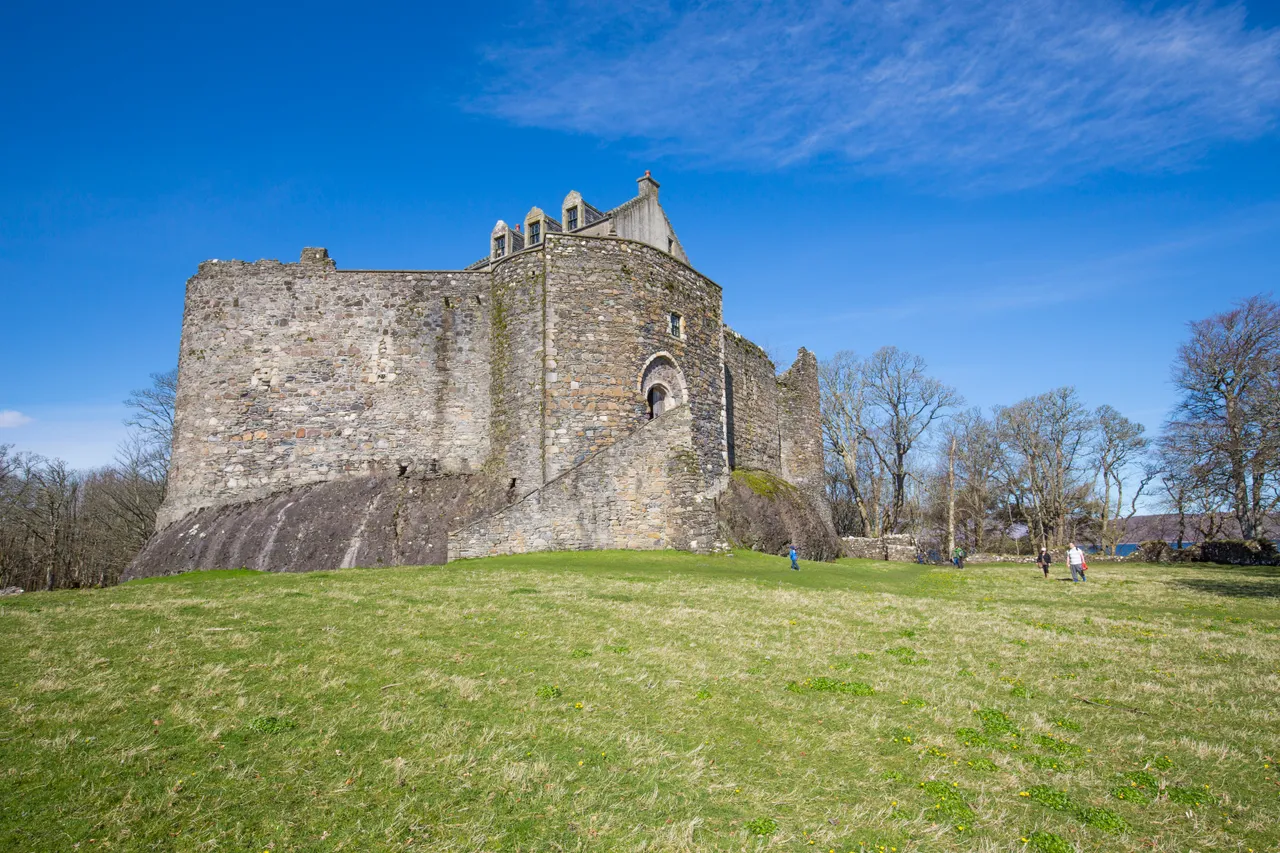 Dunstaffnage Castle