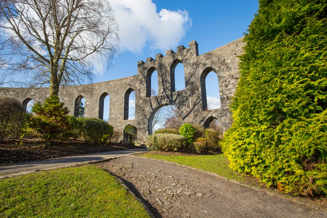 McCaig’s Tower