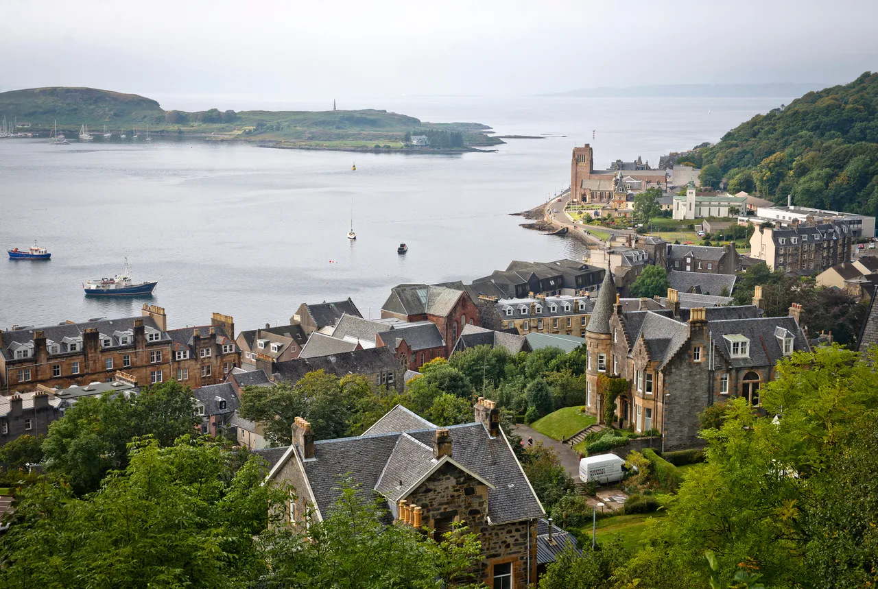 McCaig’s Tower
