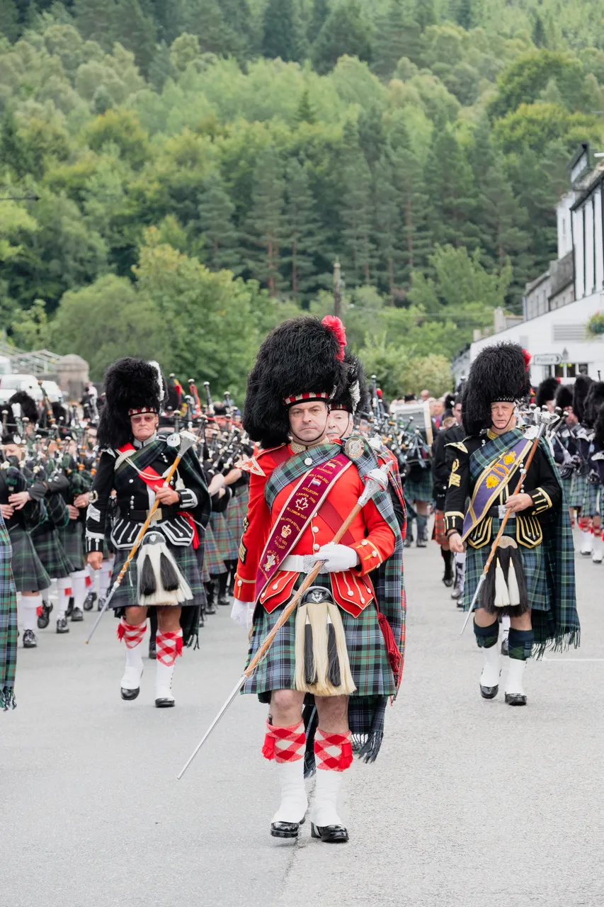 Ballater Highland Games – Pipe Band Parade