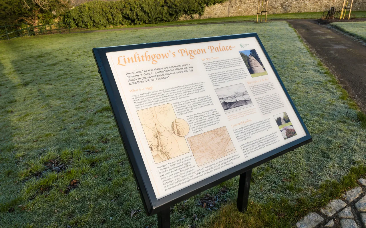 Learmonth Gardens, Linlithgow