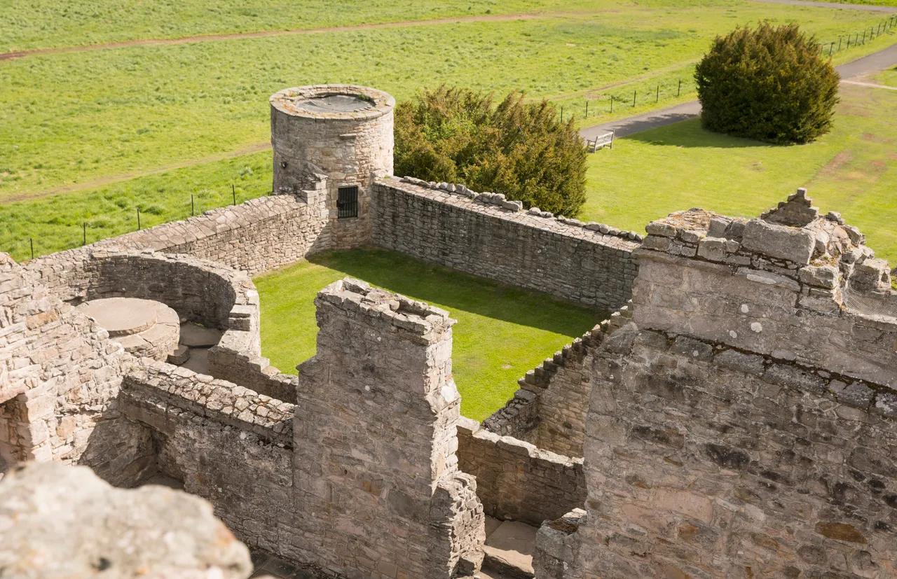Craigmillar Castle