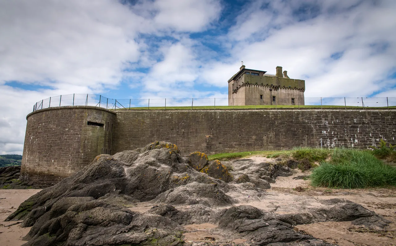 Broughty Ferry Castle