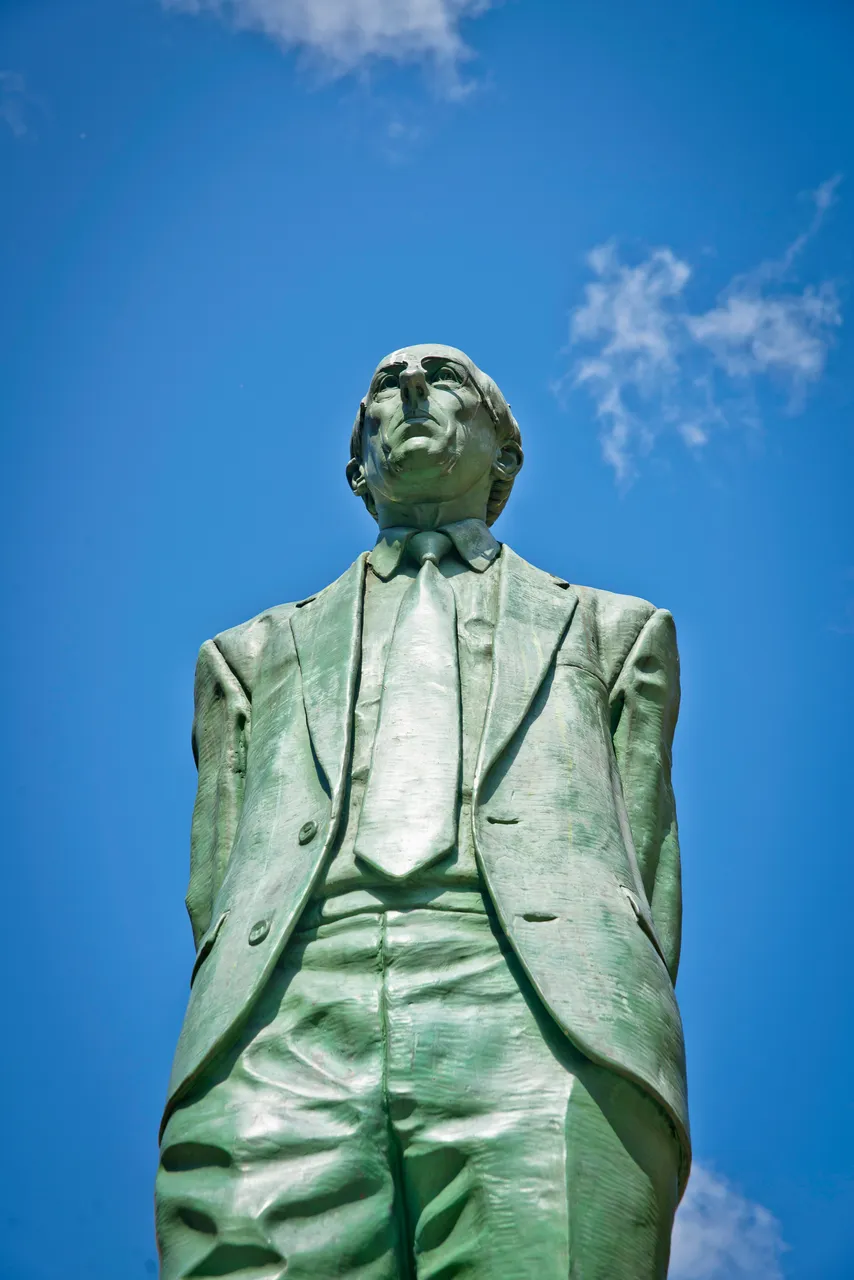 Statue of Donald Dewar