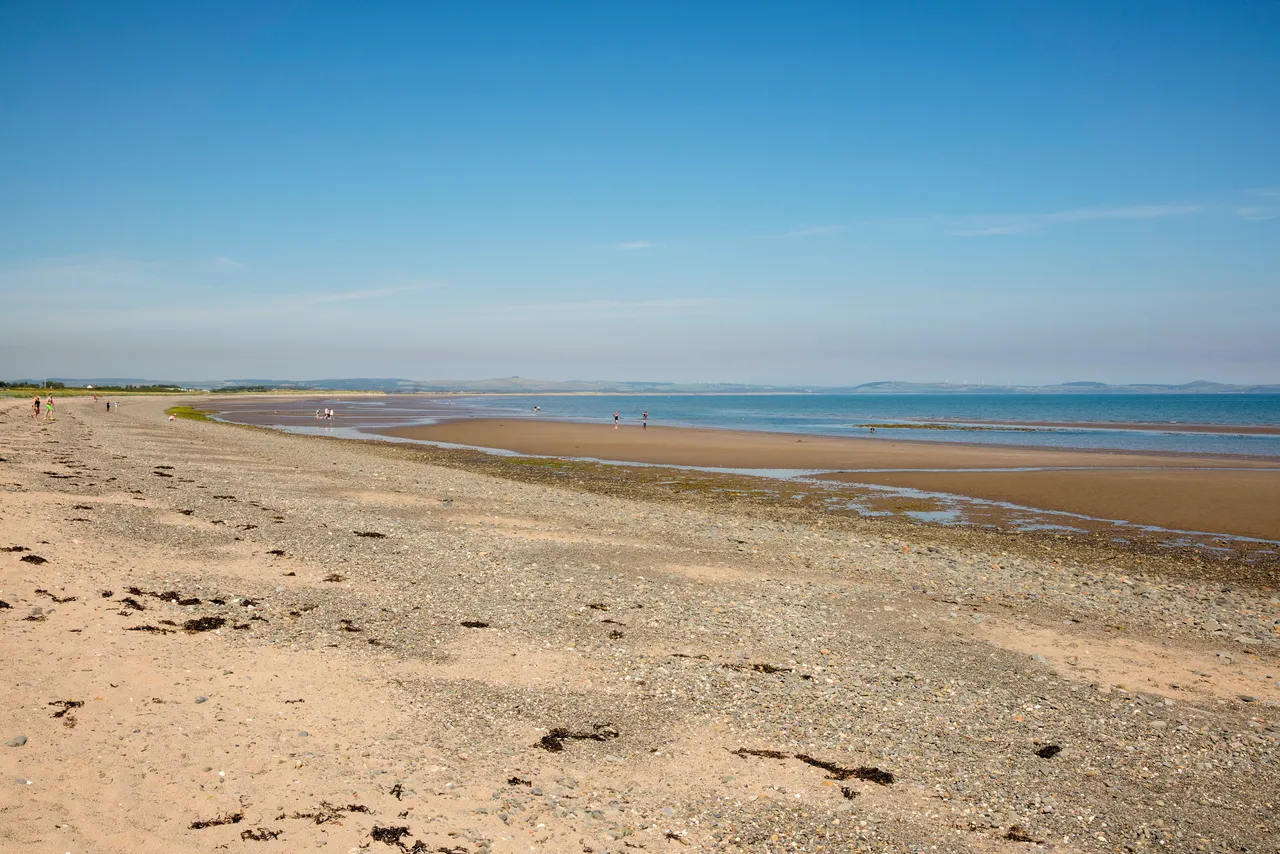 Sandhead beach