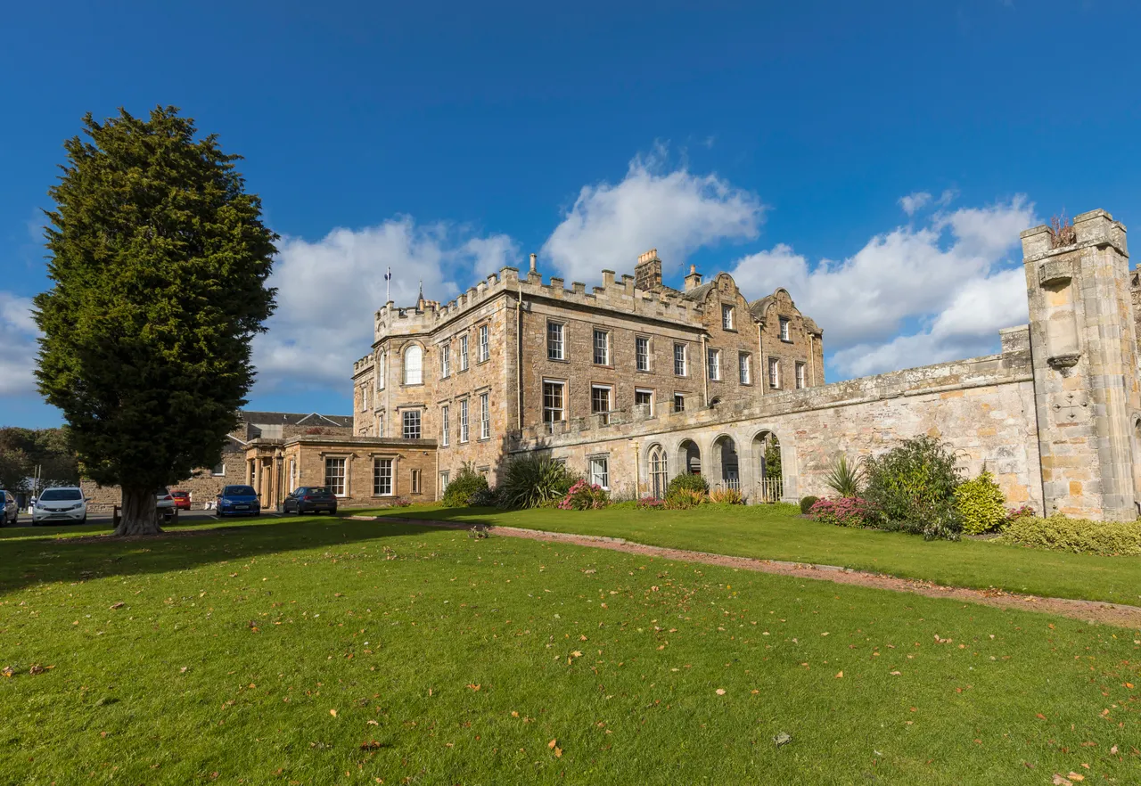 Newbattle Abbey College