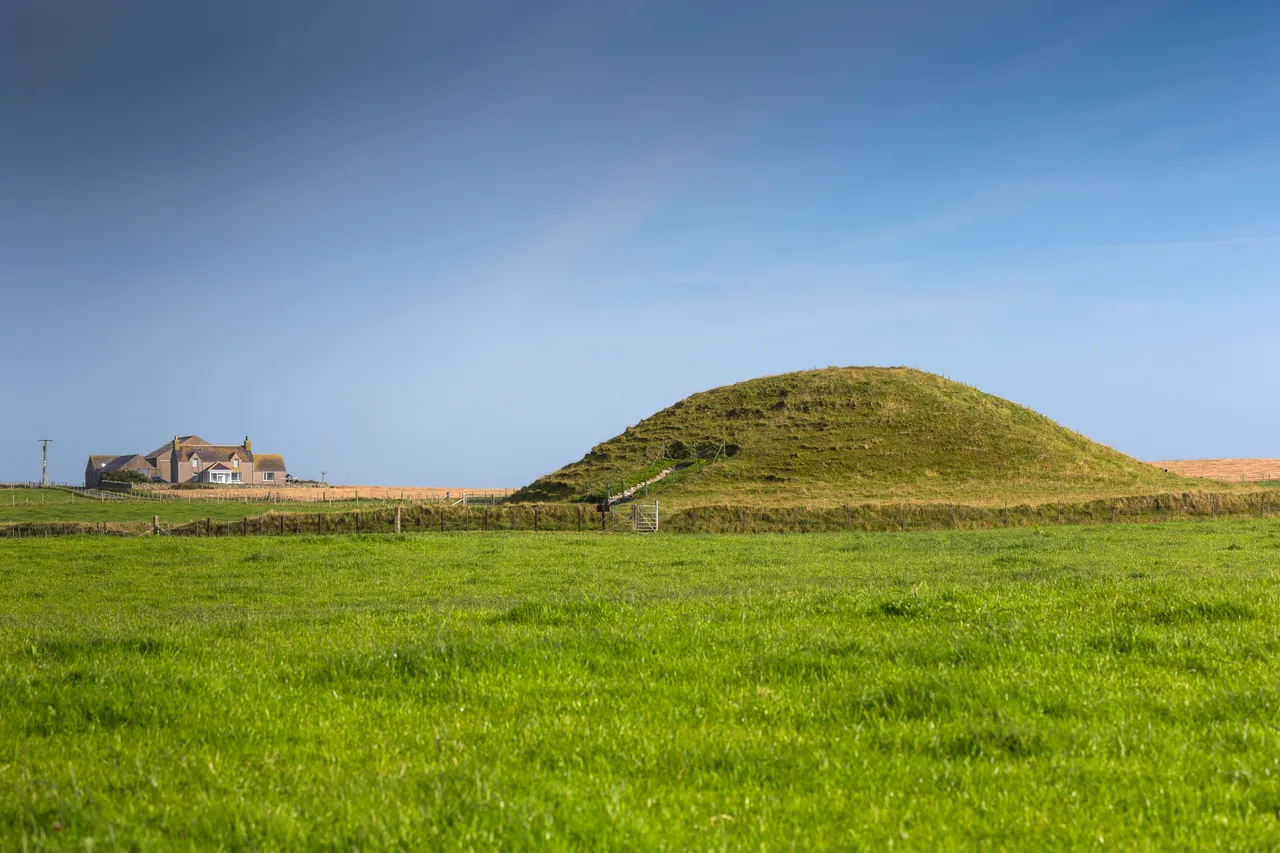 Maeshowe Cairn