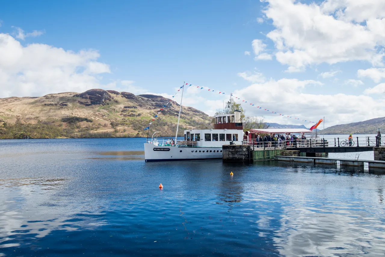 Steamship Sir Walter Scott