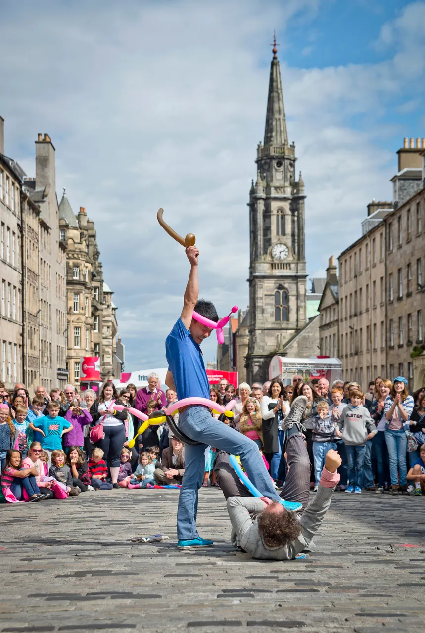 Fringe Street Performer
