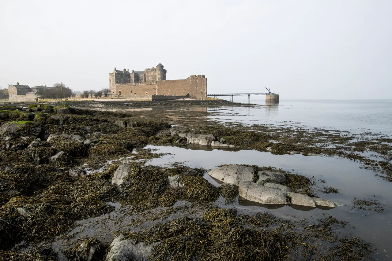 Blackness Castle