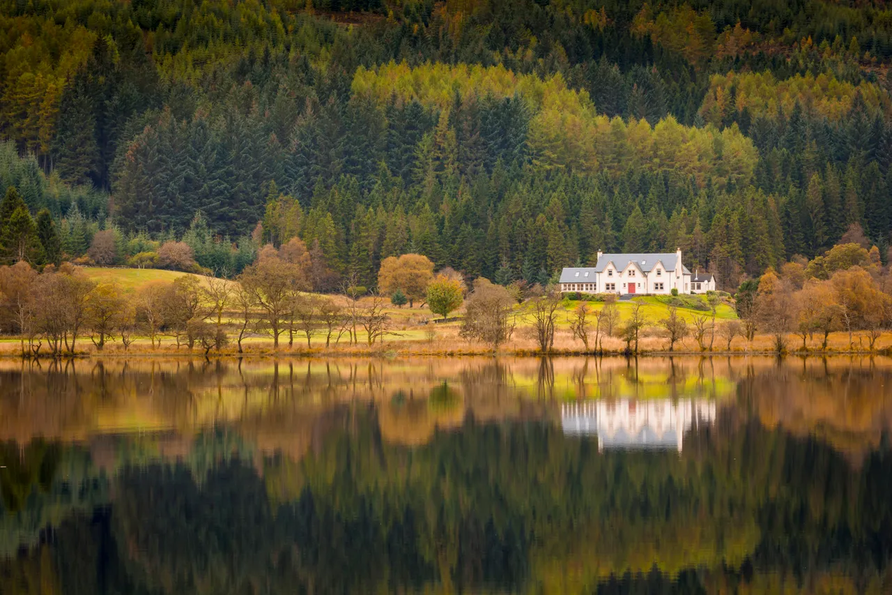 Loch Chon