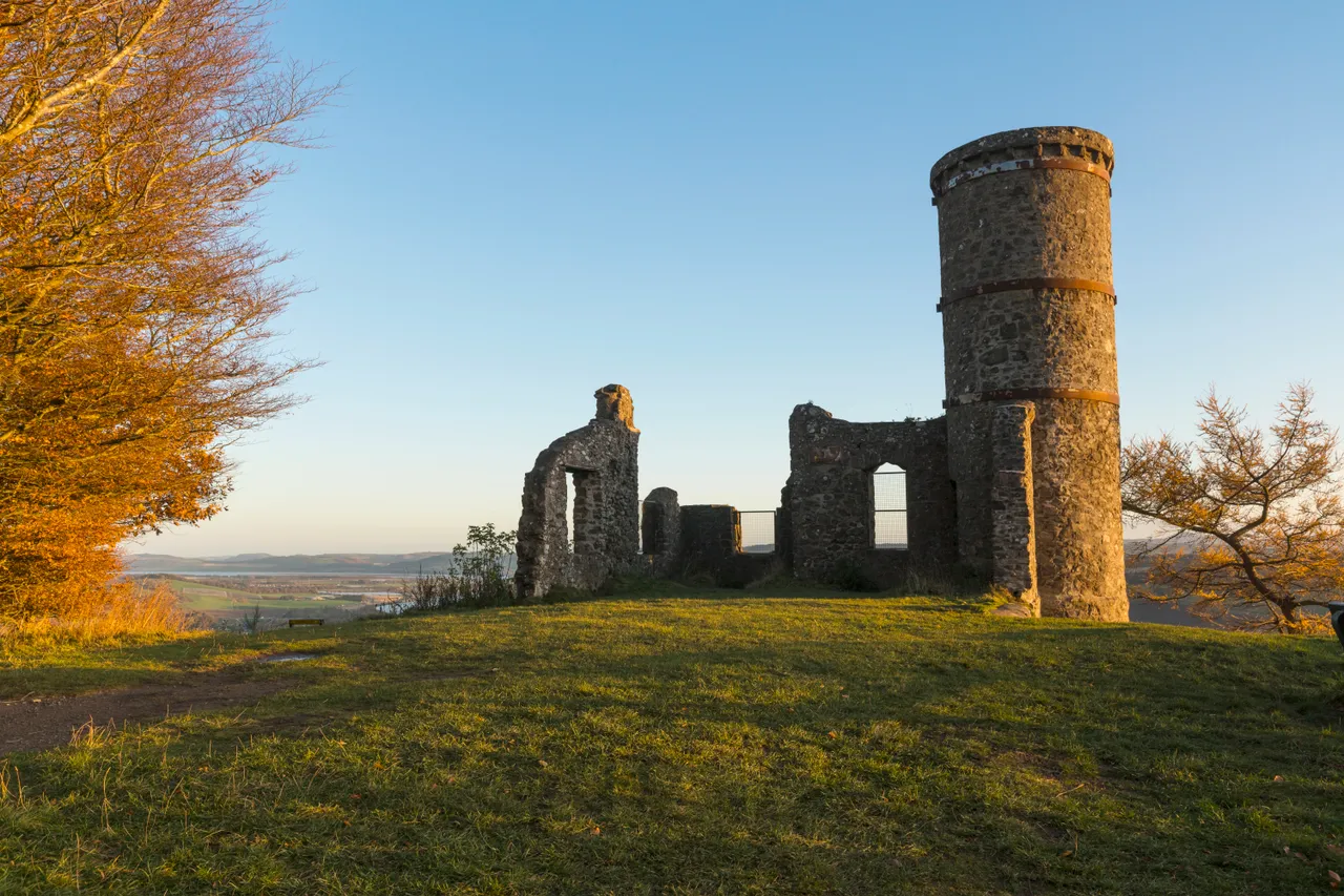 Kinnoull Tower, Kinnoull Hill