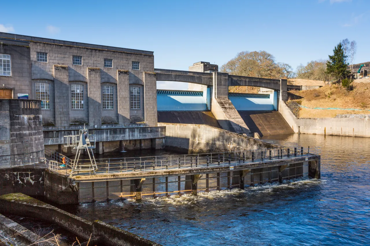 Pitlochry Dam and Fish Ladder