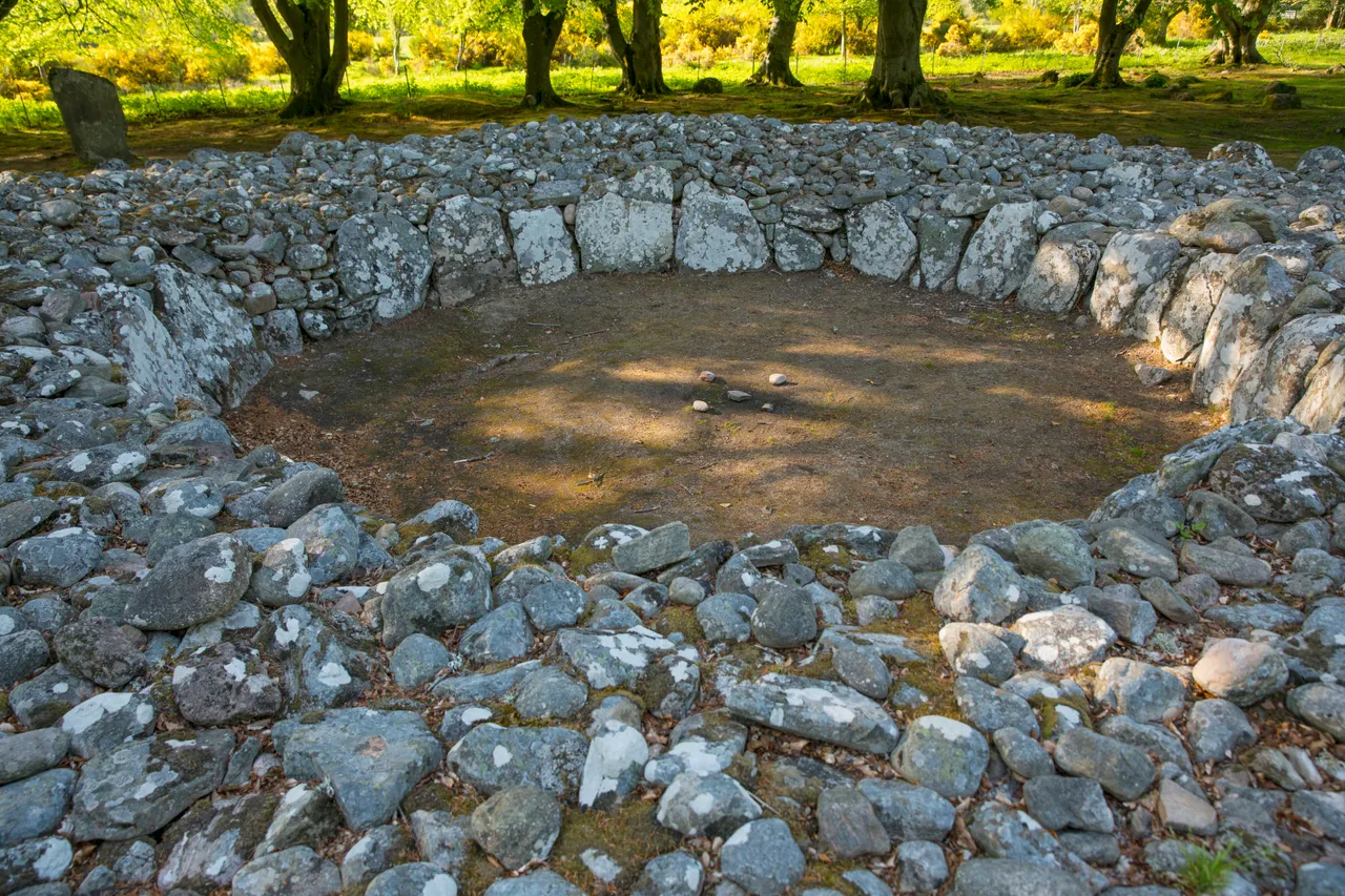 Clava Cairns