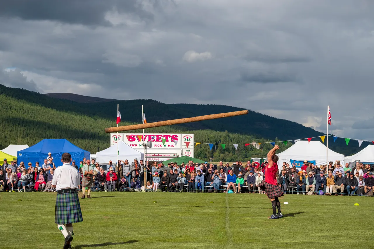 Caber Toss