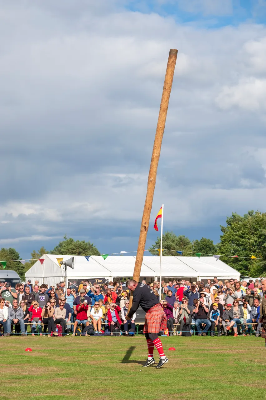 Caber Toss