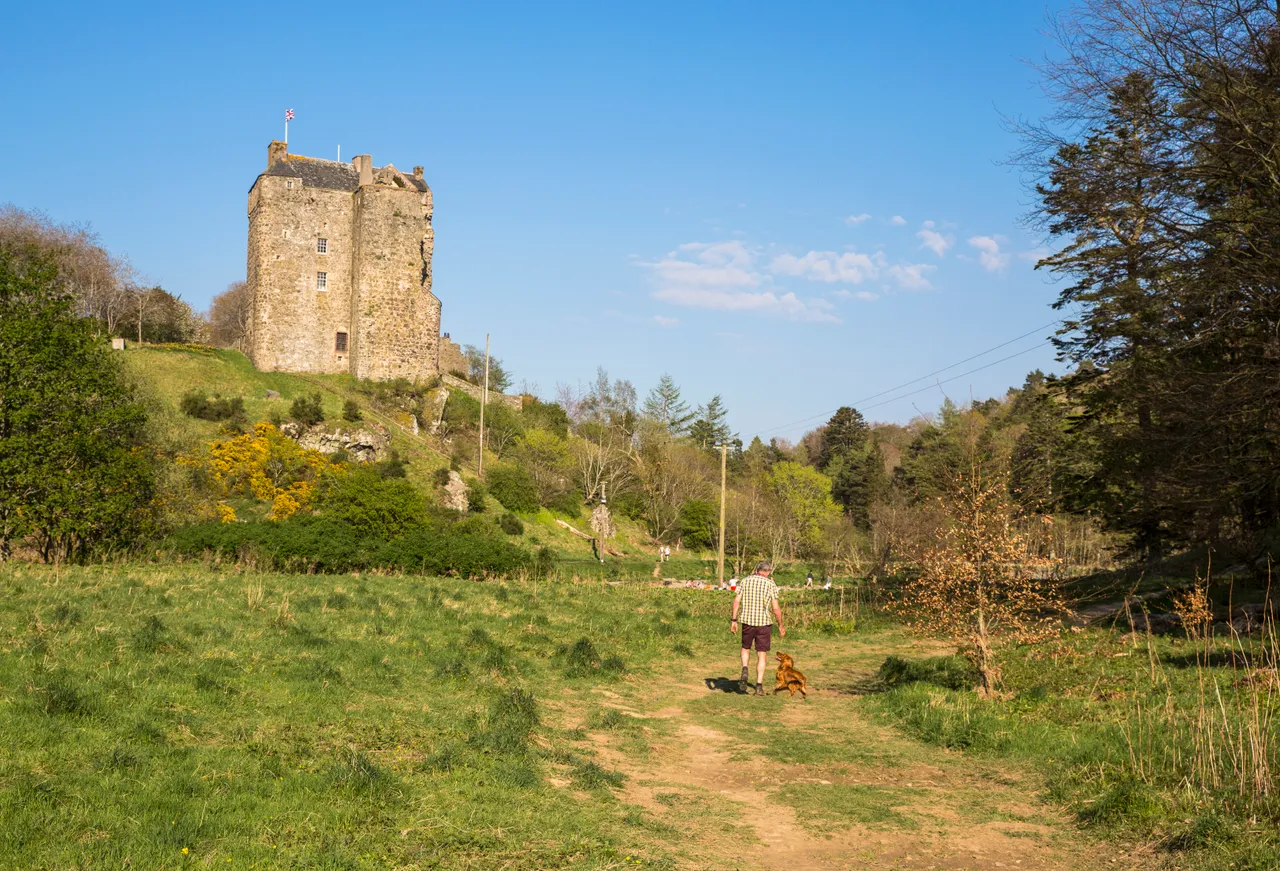 Neidpath Castle