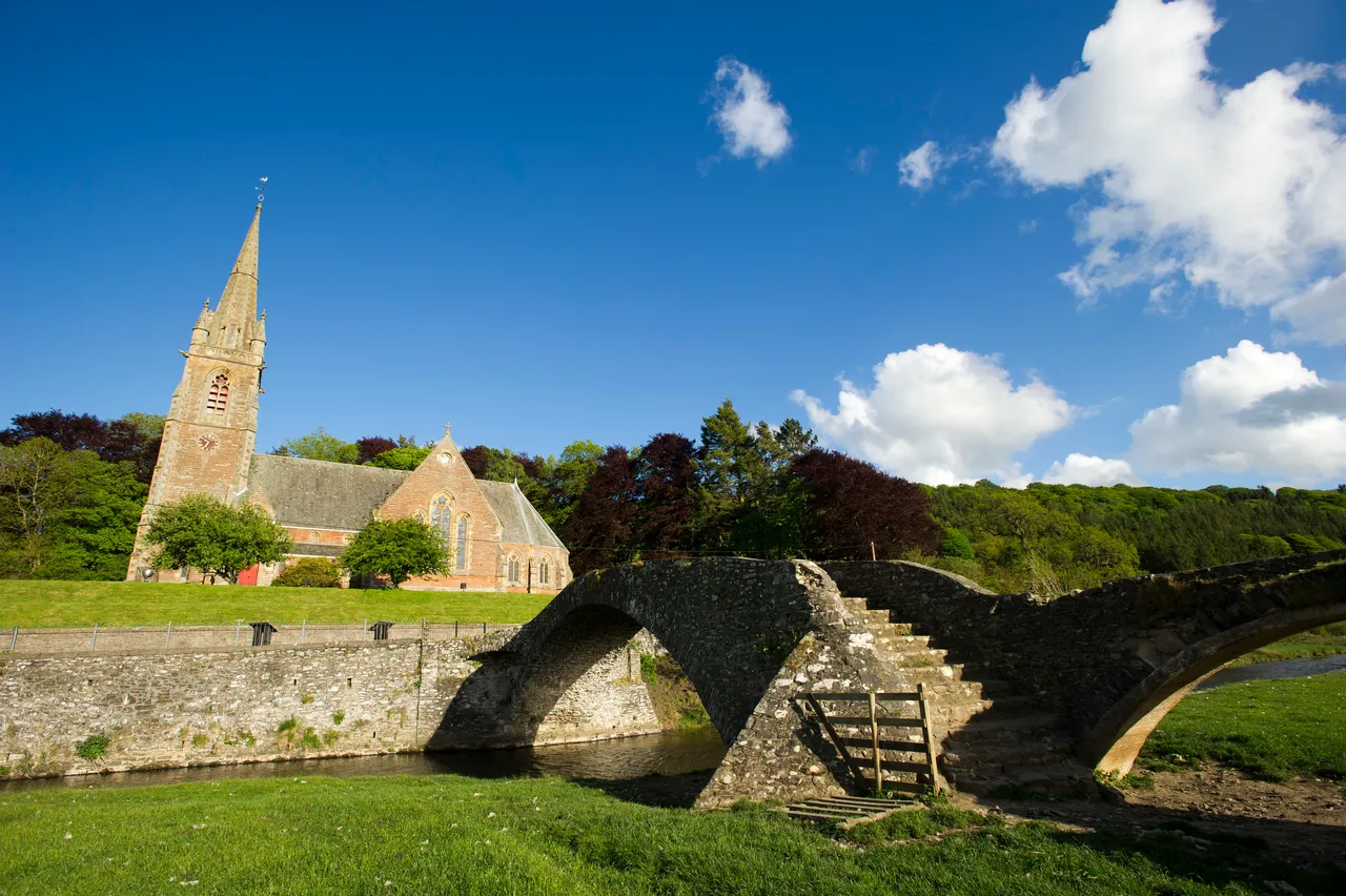 Subscription Bridge, Stow