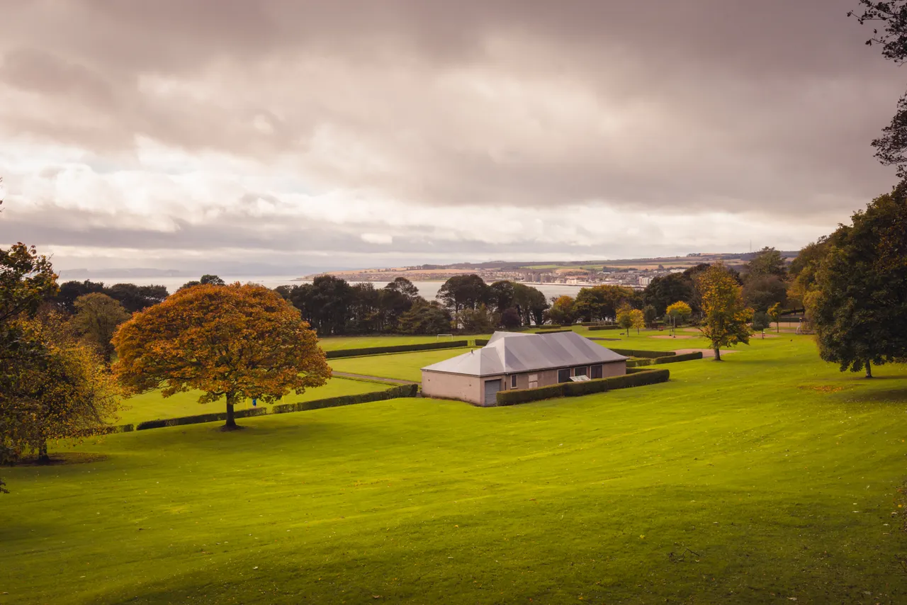 Ravenscraig Park