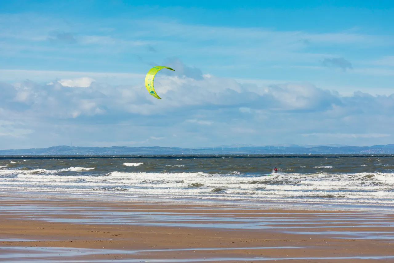 Gullane Beach (Kitesurfing)