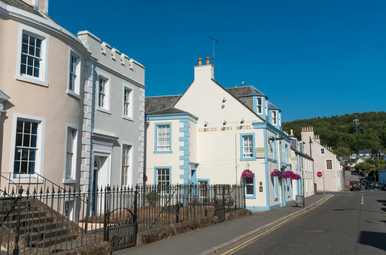 Selkirk Arms Hotel