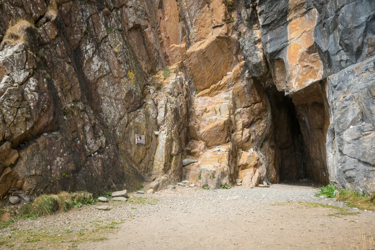 St Ninian’s Cave