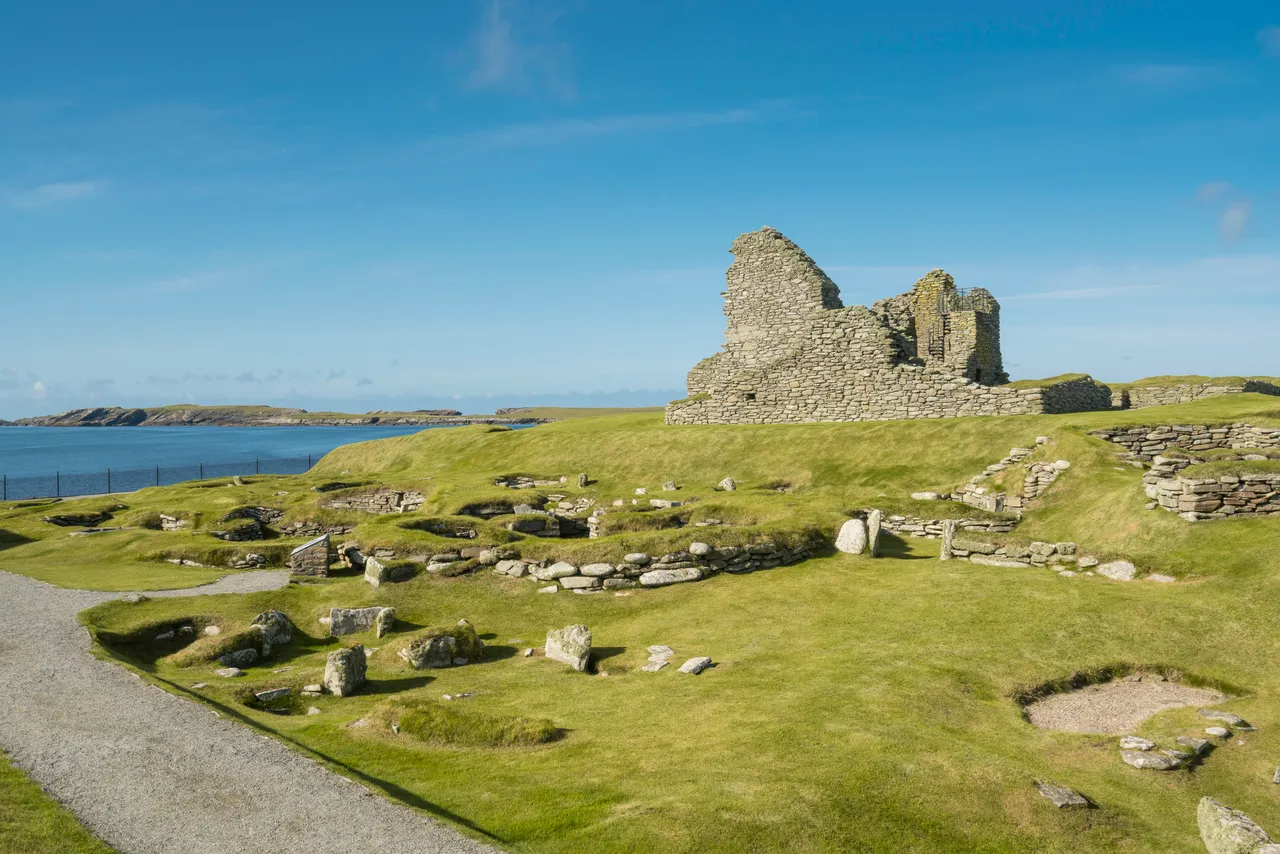 Jarlshof Prehistoric and Norse Settlement
