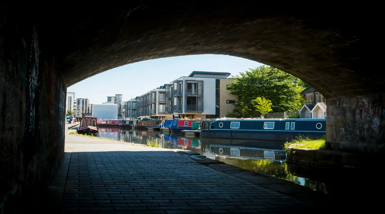 Lochrin Basin