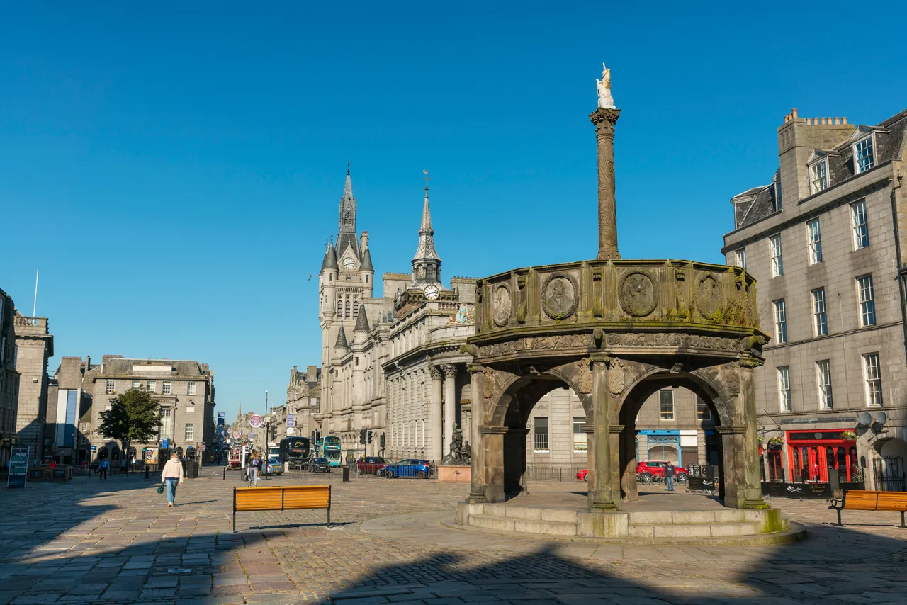 Aberdeen Mercat Cross