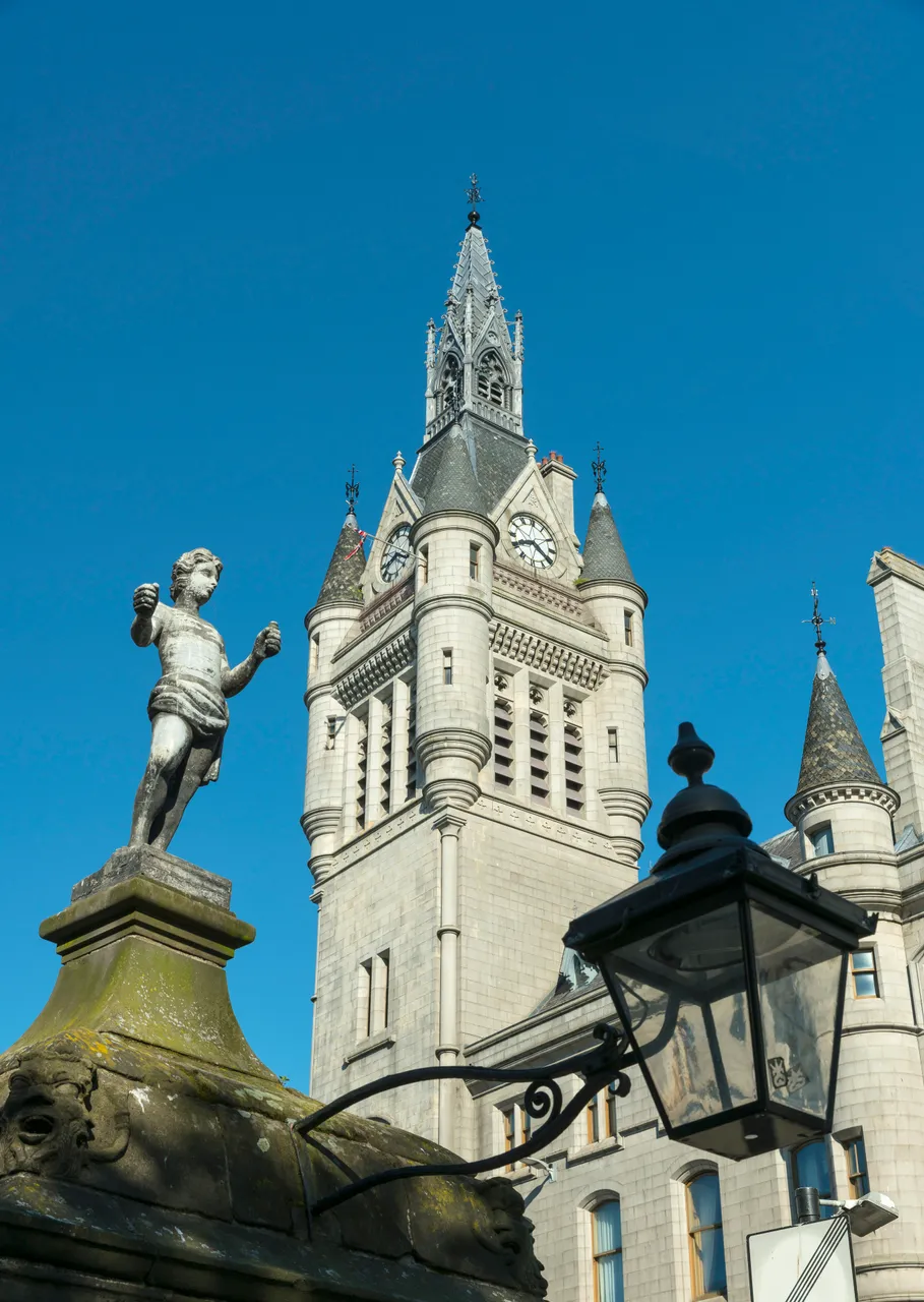 Aberdeen Town House clock