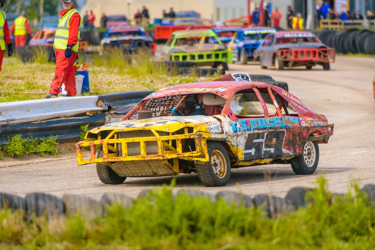 Stock Car Racing