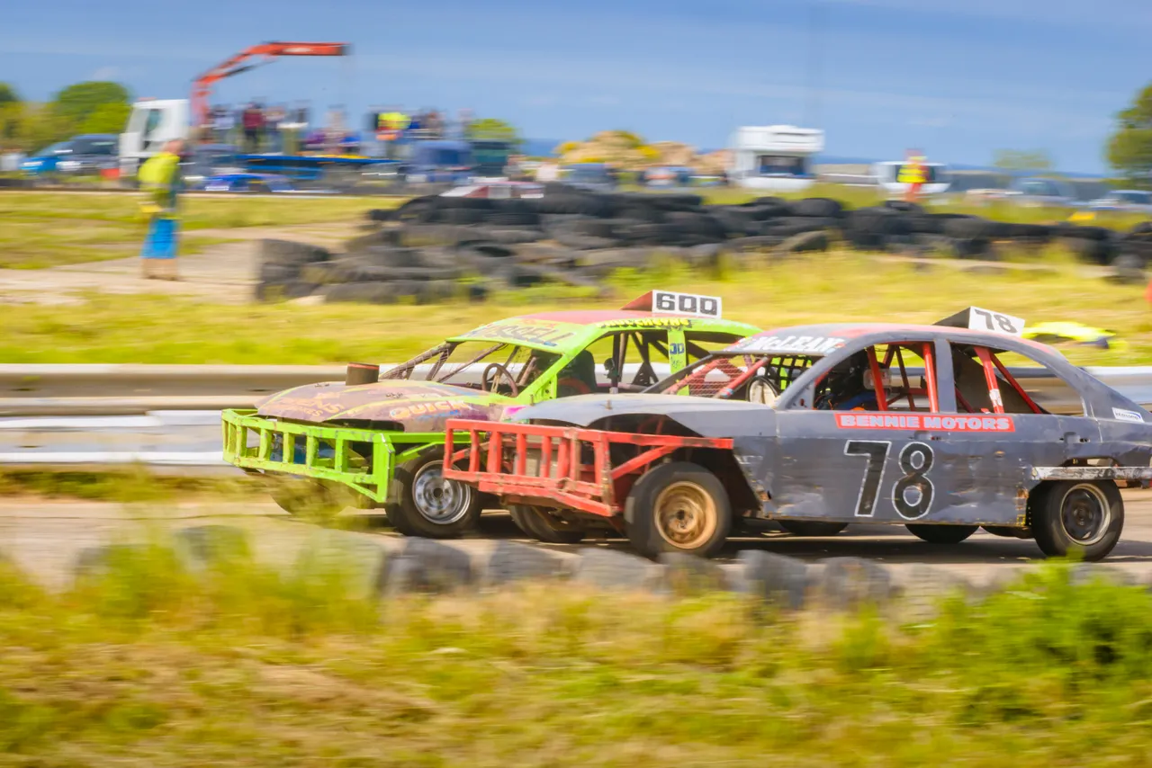 Stock Car Racing