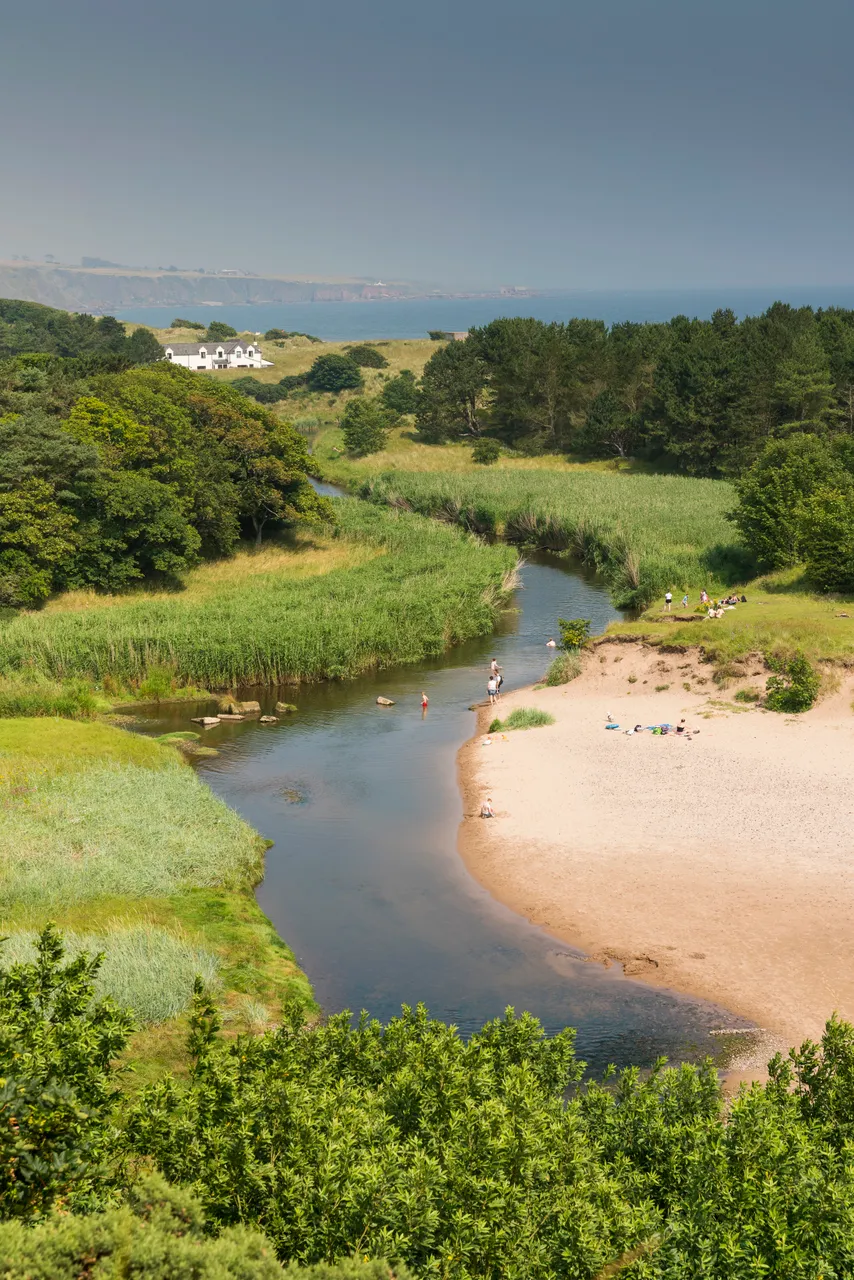 Lunan Bay