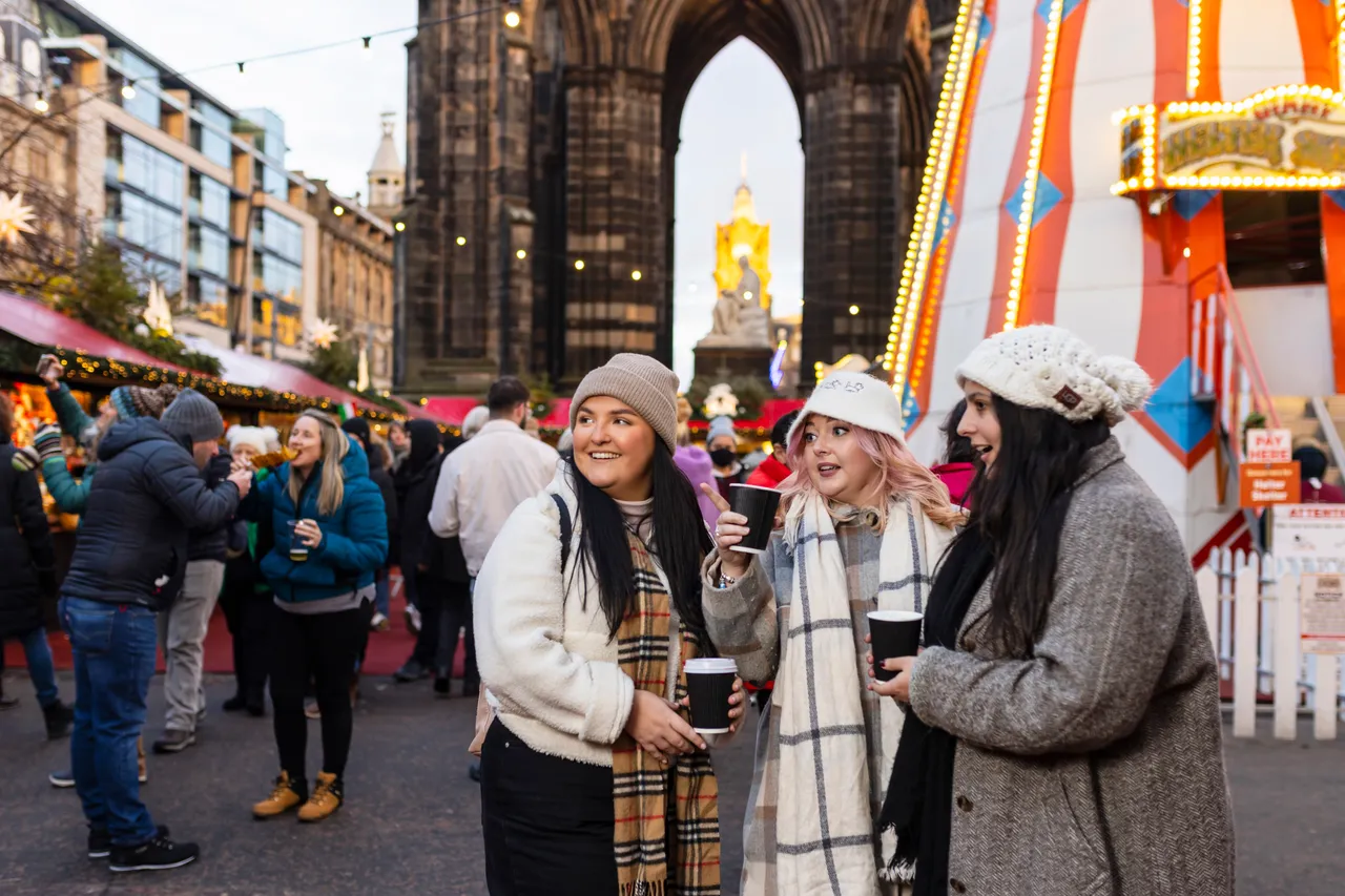 Edinburgh Christmas Market