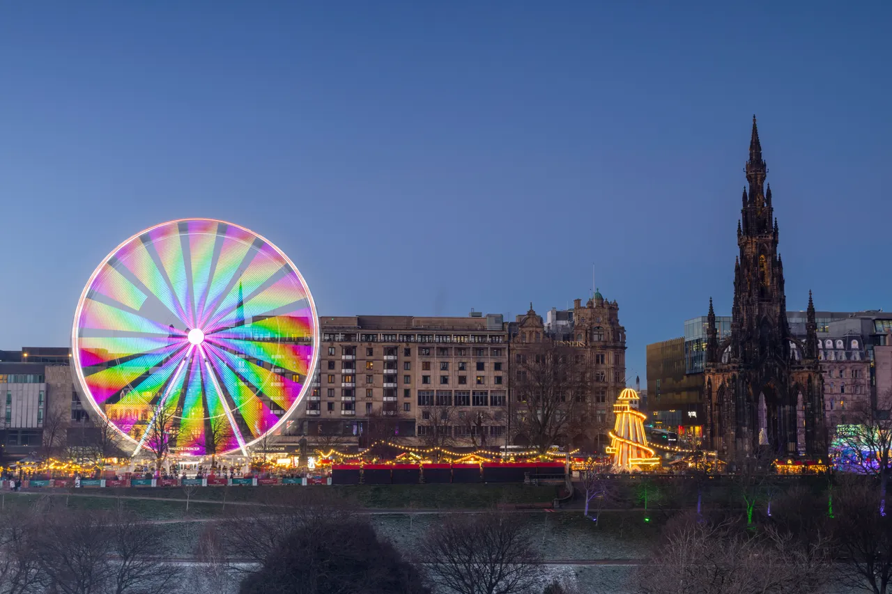 Edinburgh Christmas Market