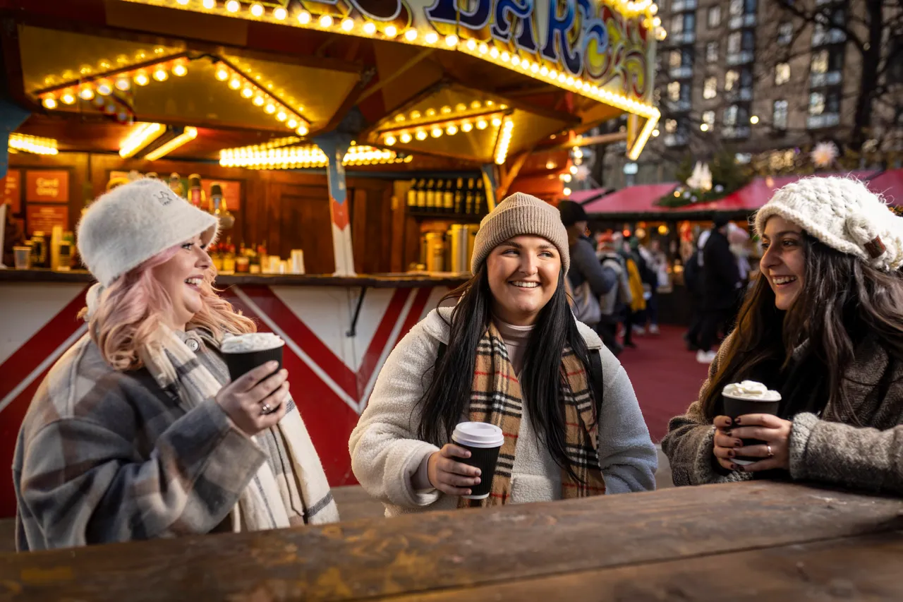 Edinburgh Christmas Market