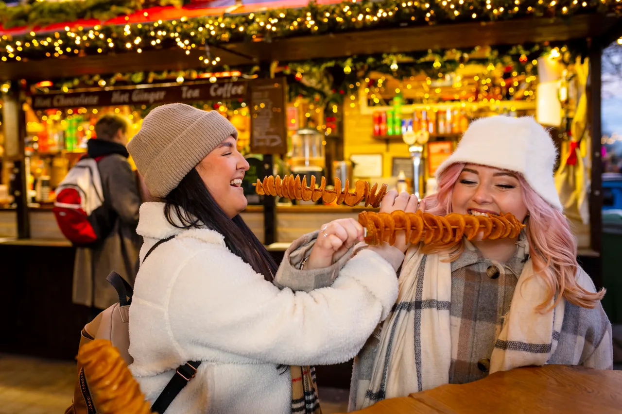 Edinburgh Christmas Market