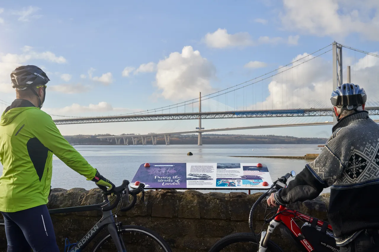 The Forth Bridges Trail, North and South Queensferry and Forth Road Bridge