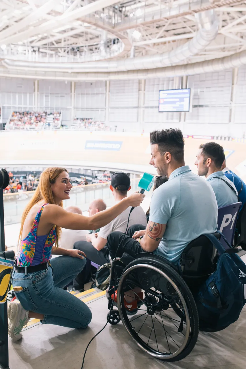 2023 UCI Cycling World Championships - Day 1 - Squiggly Bike TV