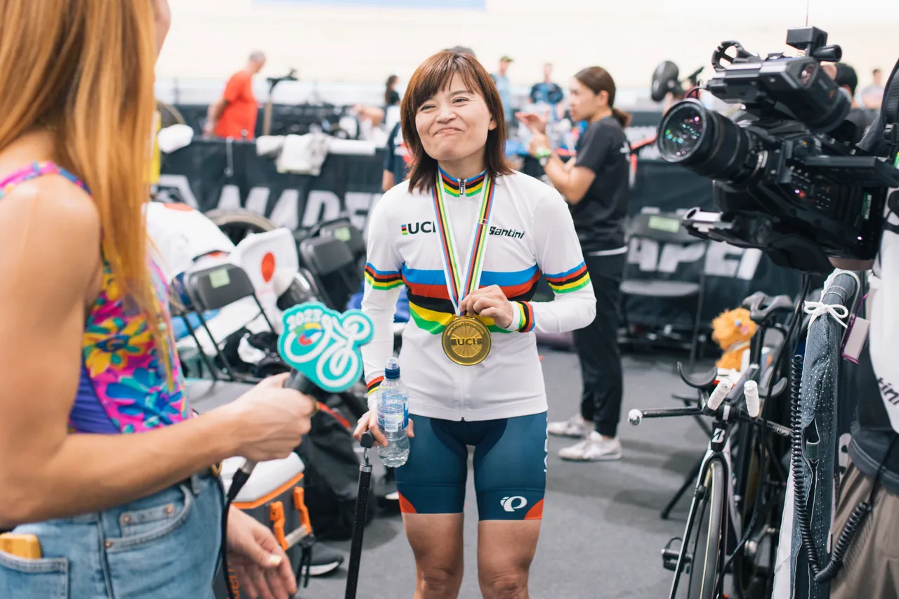 2023 UCI Cycling World Championships - Day 1 - Squiggly Bike TV