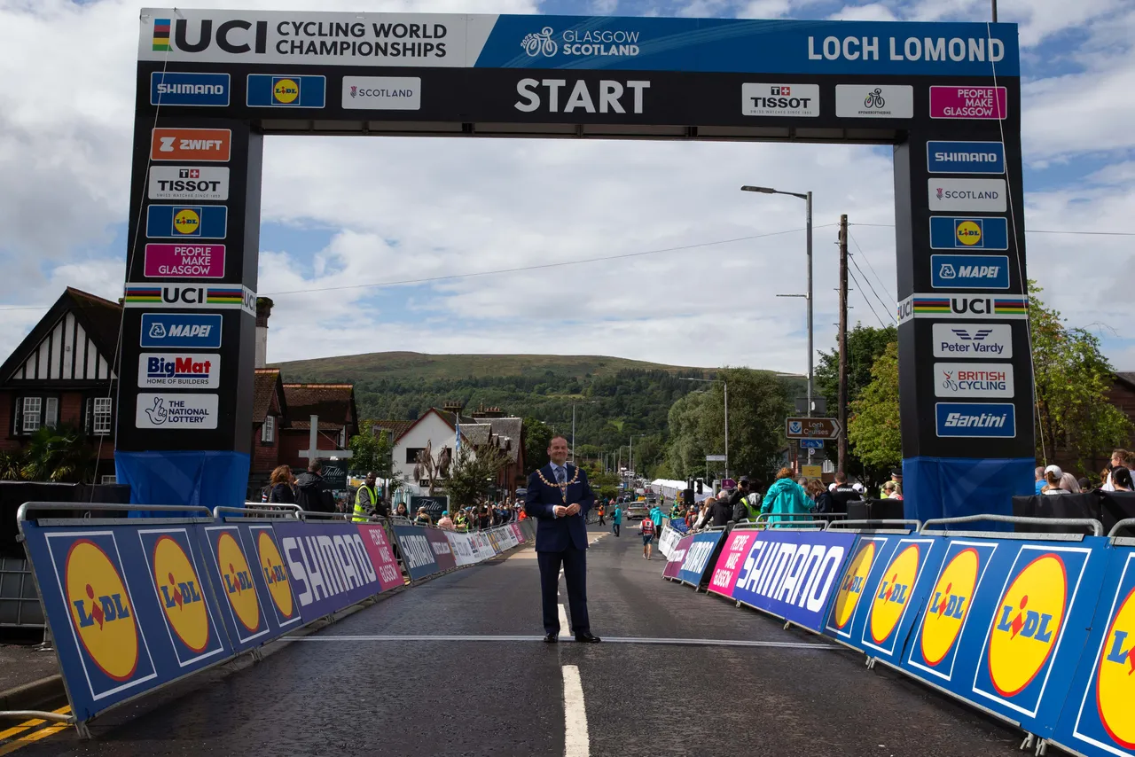 2023 UCI Cycling World Championships - Partner Branding