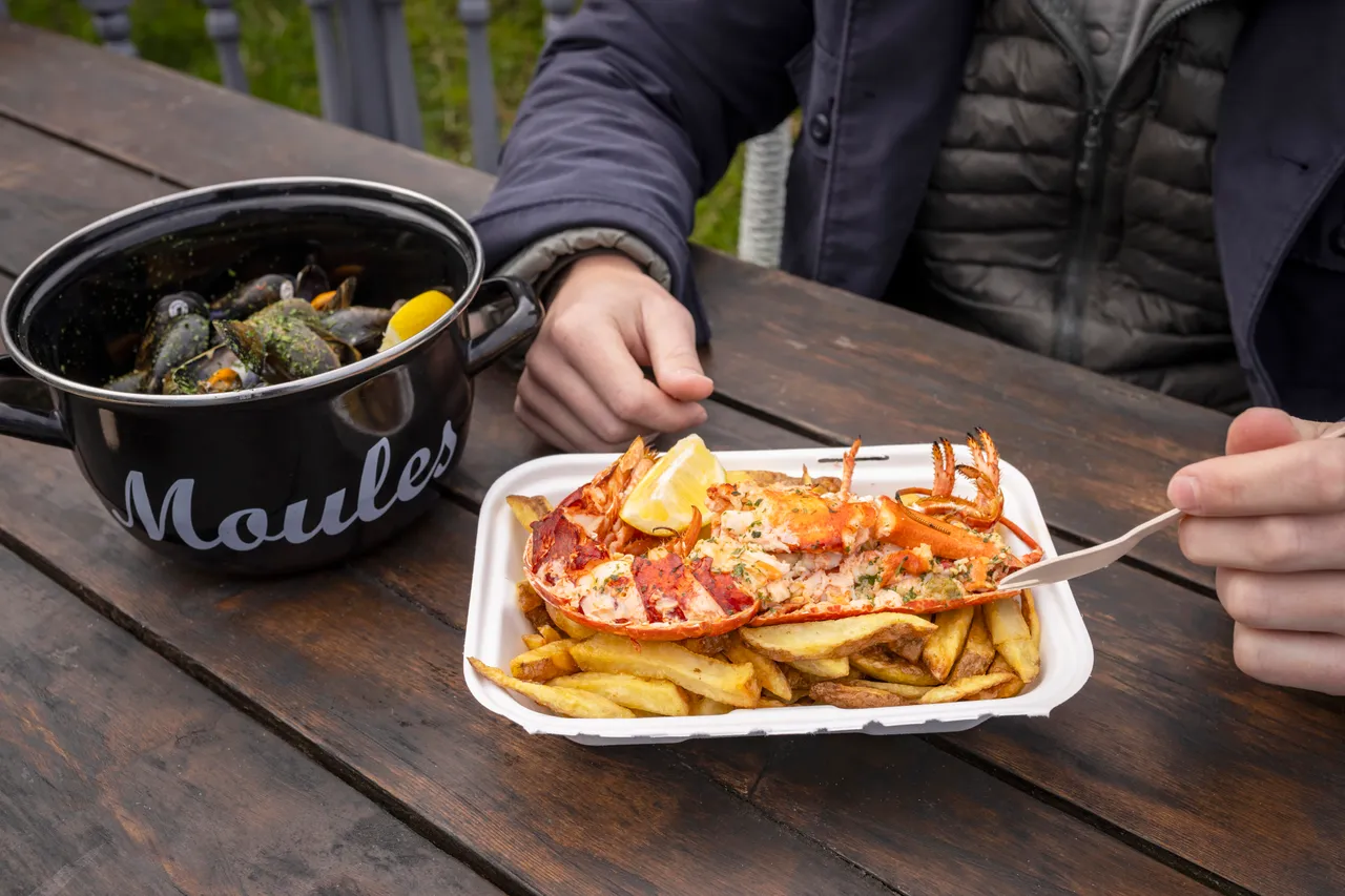 The Creel Seafood Bar