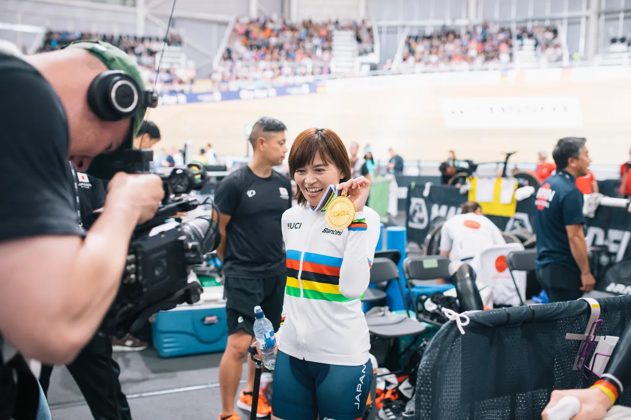 2023 UCI Cycling World Championships - Day 1 - Squiggly Bike TV