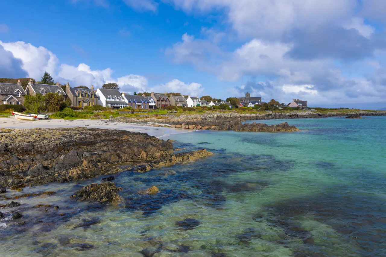 Iona