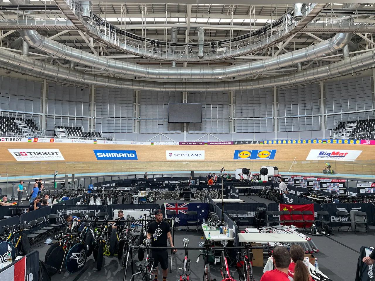 2023 UCI Cycling World Championships - Partner Branding
