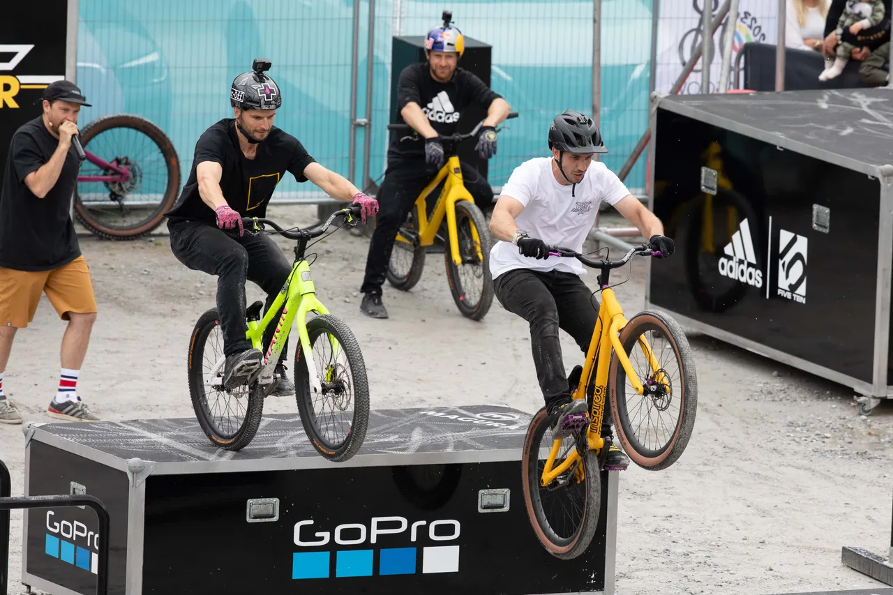 2023 UCI Cycling World Championships - Day 3 - Mountain Bike Downhill